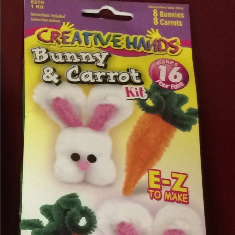 New Sealed Crafts Kit Bunny Rabbits and Carrots Craft Supplies Easter Spring